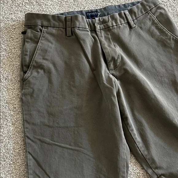 Dockers Men's 34x32 Olive Chinos - Picture 4 of 9